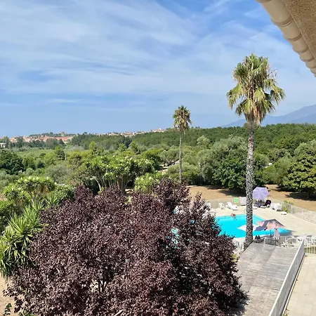 Cosy Pour Agreable Sejour A St Florent サン・フロラン