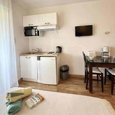 アパート Cosy Pour Agreable Sejour A St Florent サン・フロラン