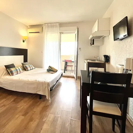 Cosy Pour Agreable Sejour A St Florent アパート サン・フロラン